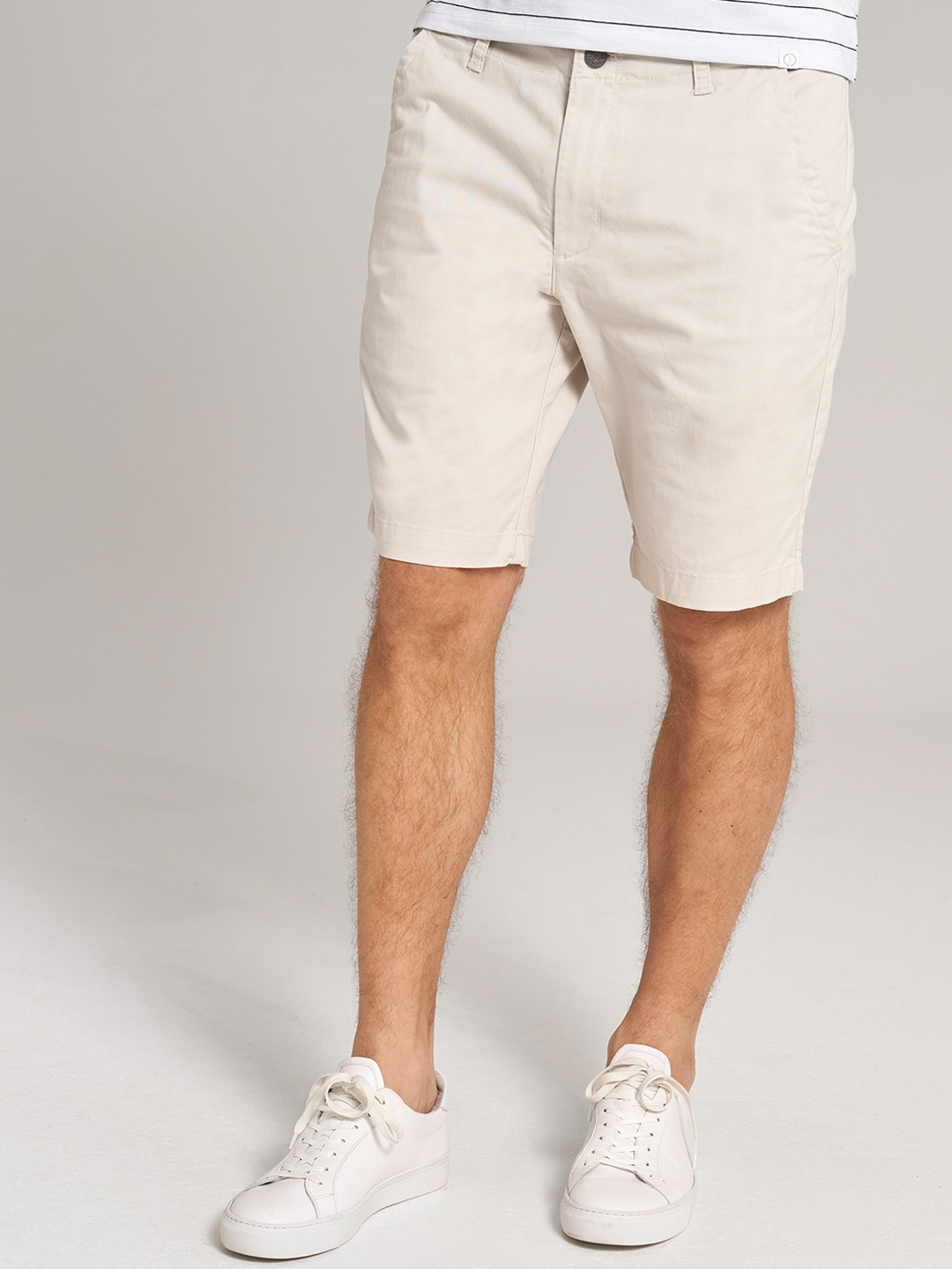 

Bruun & Stengade Men Beige Slim Fit Shorts