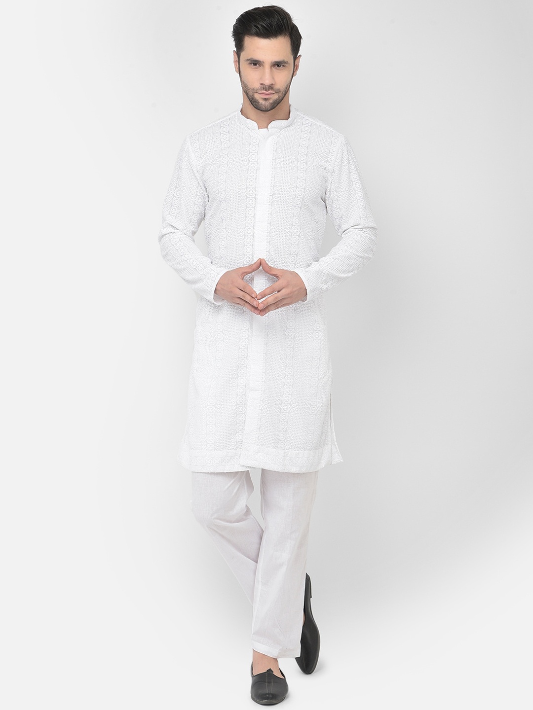 

DEYANN Men White Pure Cotton Kurta with Trousers