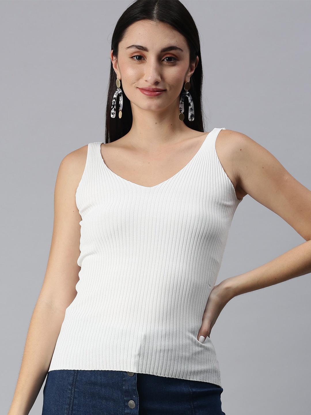 

SHECZZAR White Striped Top