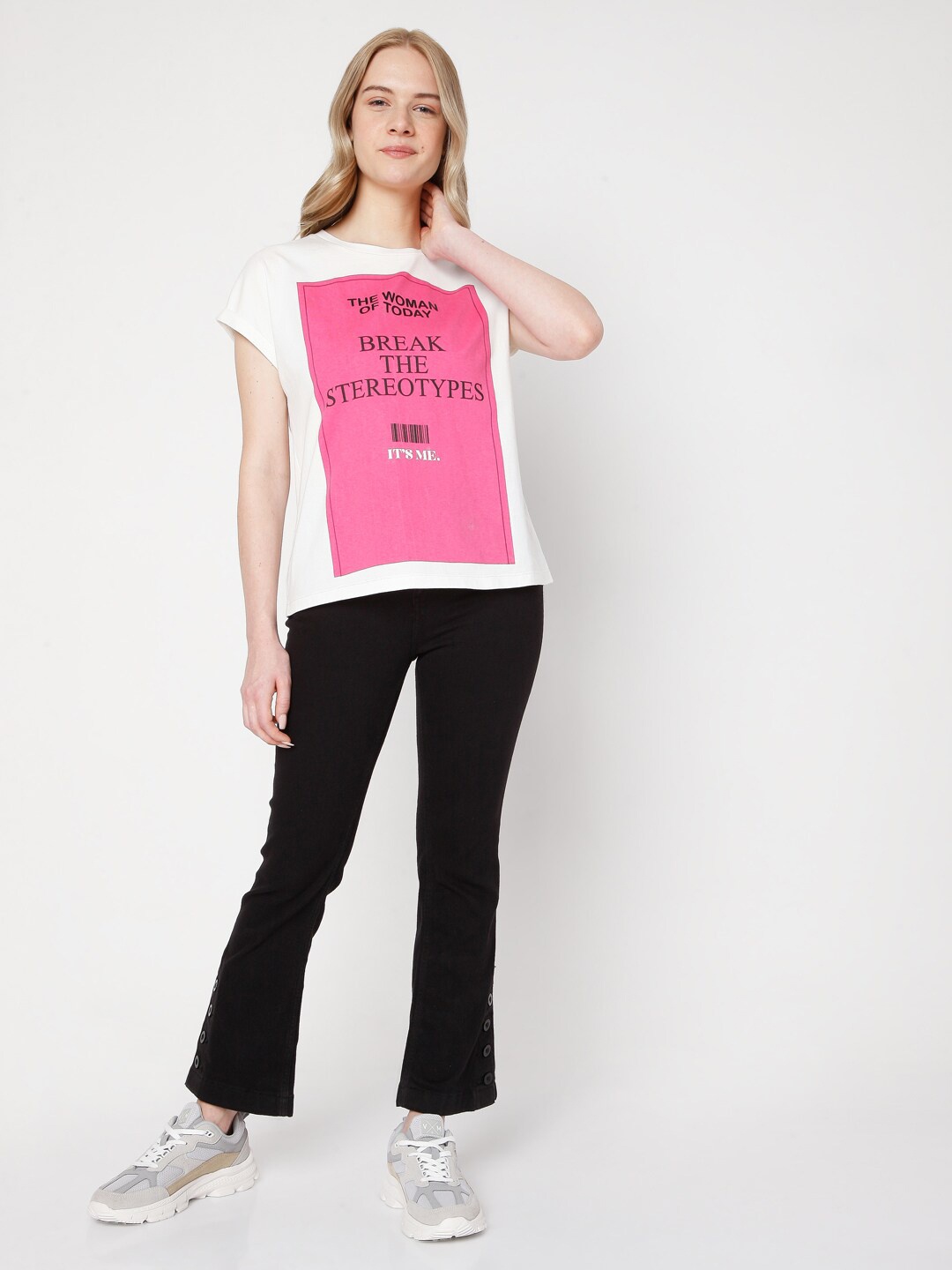 

Vero Moda Women White & Pink Typography Printed Pure Cotton T-shirt