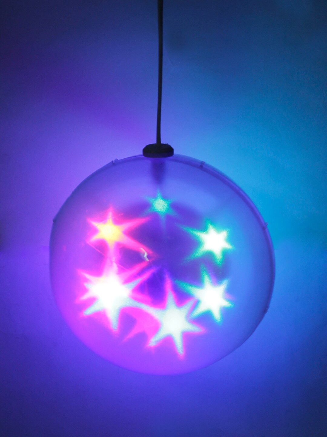 

TAYHAA White Dancing Stars Globe Light Ball