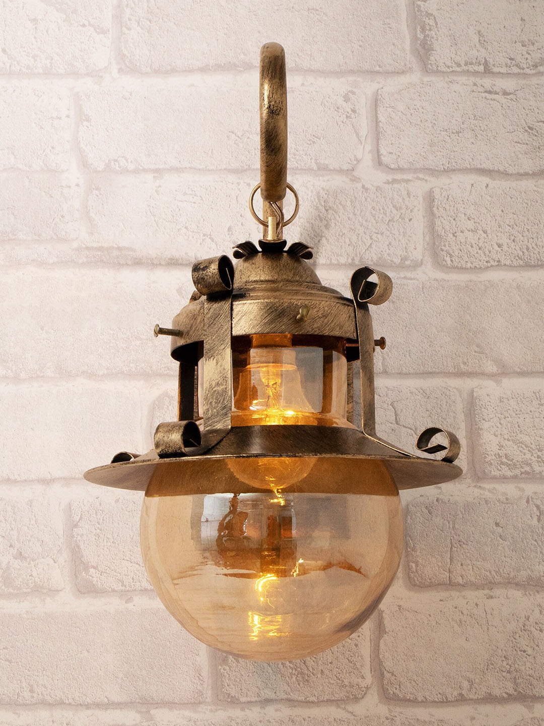 

Homesake Antique Gold Toned Oil Rubbed Wall Globe Lantern