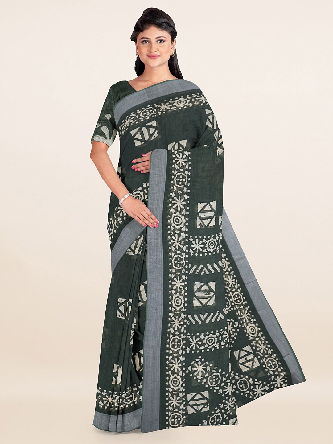 

Pothys Green & White Ethnic Motifs Linen Blend Saree