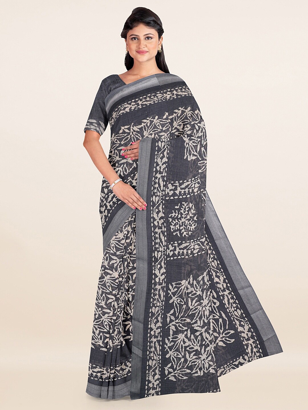 

Pothys Grey & White Floral Printed Zari Linen Blend Saree