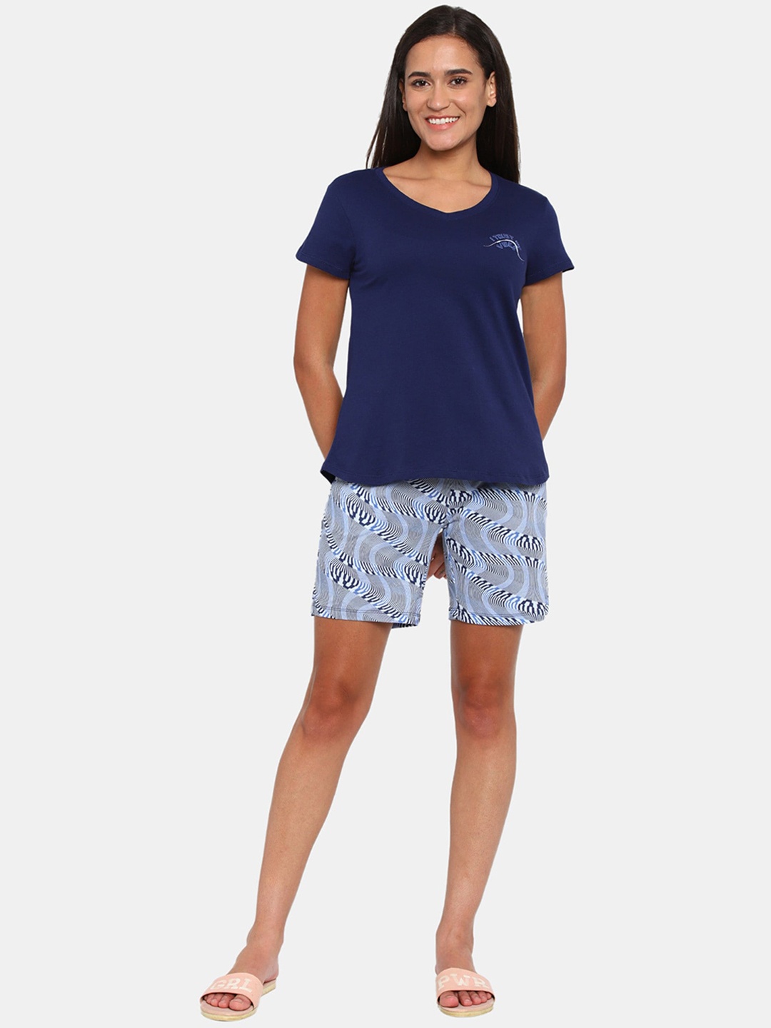 

Zivame Women Blue & White Printed Pure Cotton Night suit