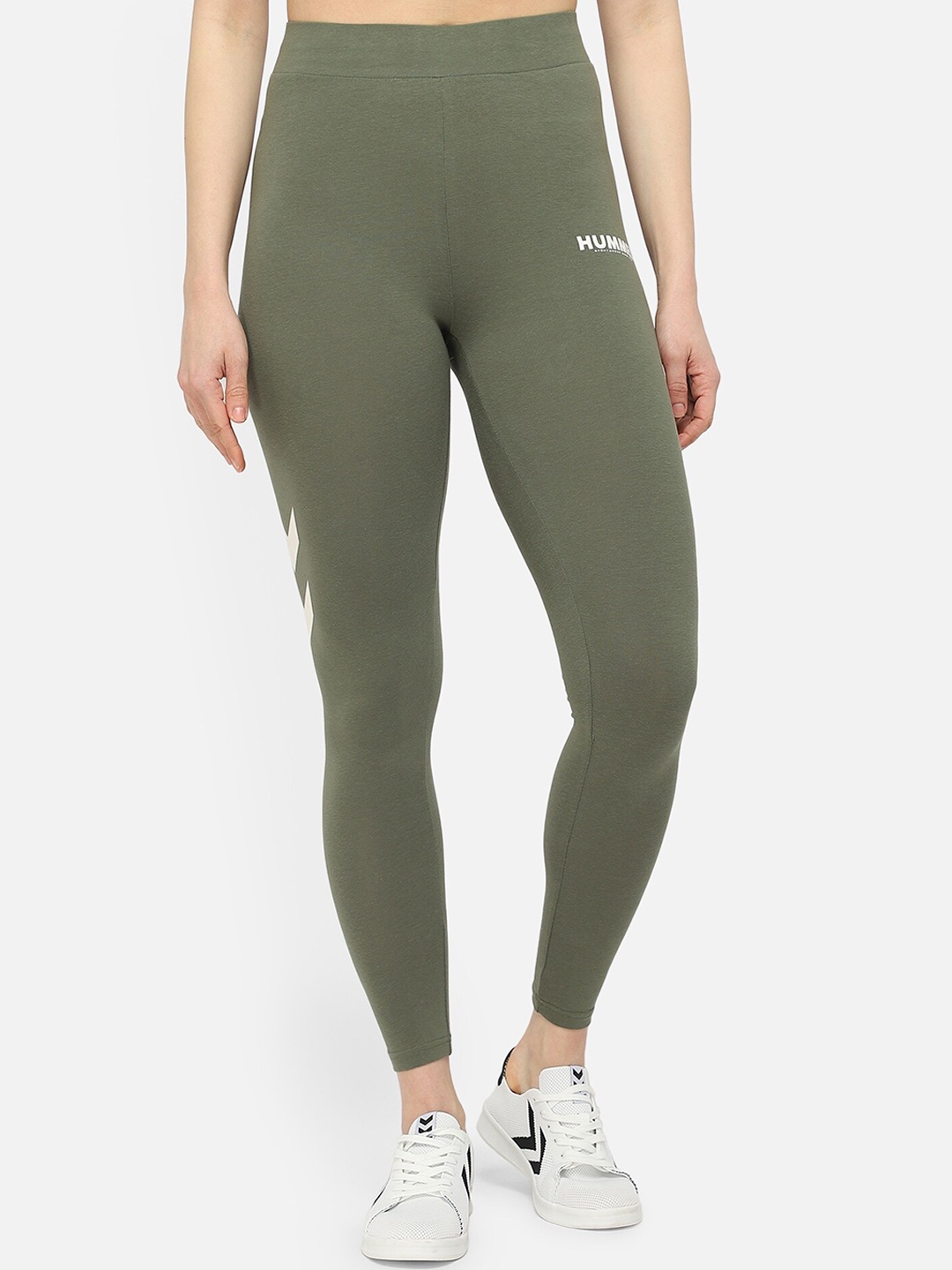 

hummel Women Olive Green Solid Knitted High-Rise Stretchable Ankle Length Sports Tights