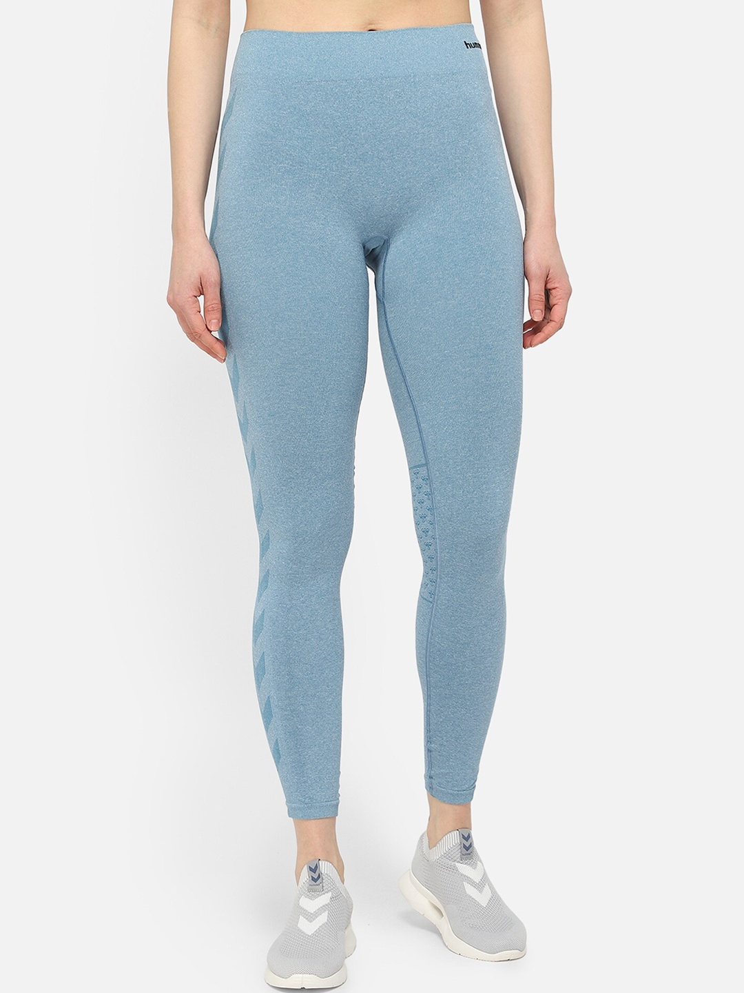 

hummel Women Blue Solid Tights