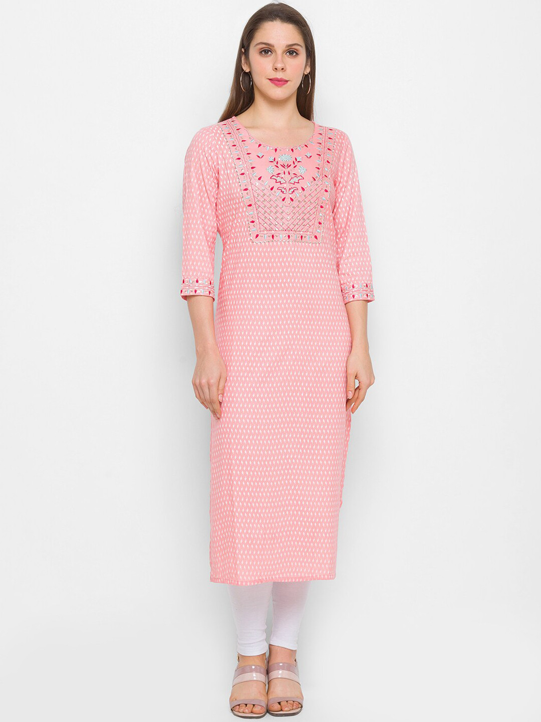 

Globus Women Pink Geometric Embroidered Thread Work Kurta