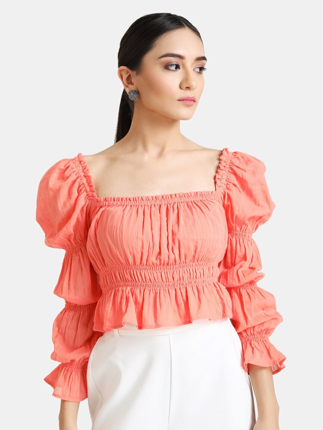 

Kazo Peach-Coloured Solid Crop Top