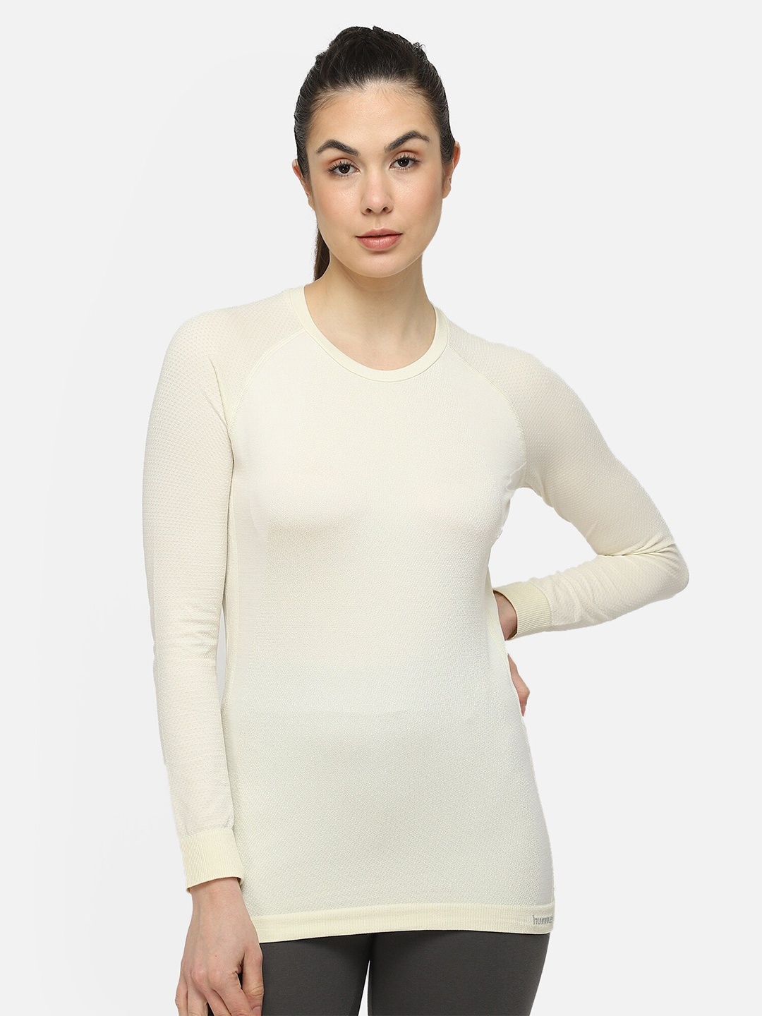 

hummel Women White Raw Edge T-shirt