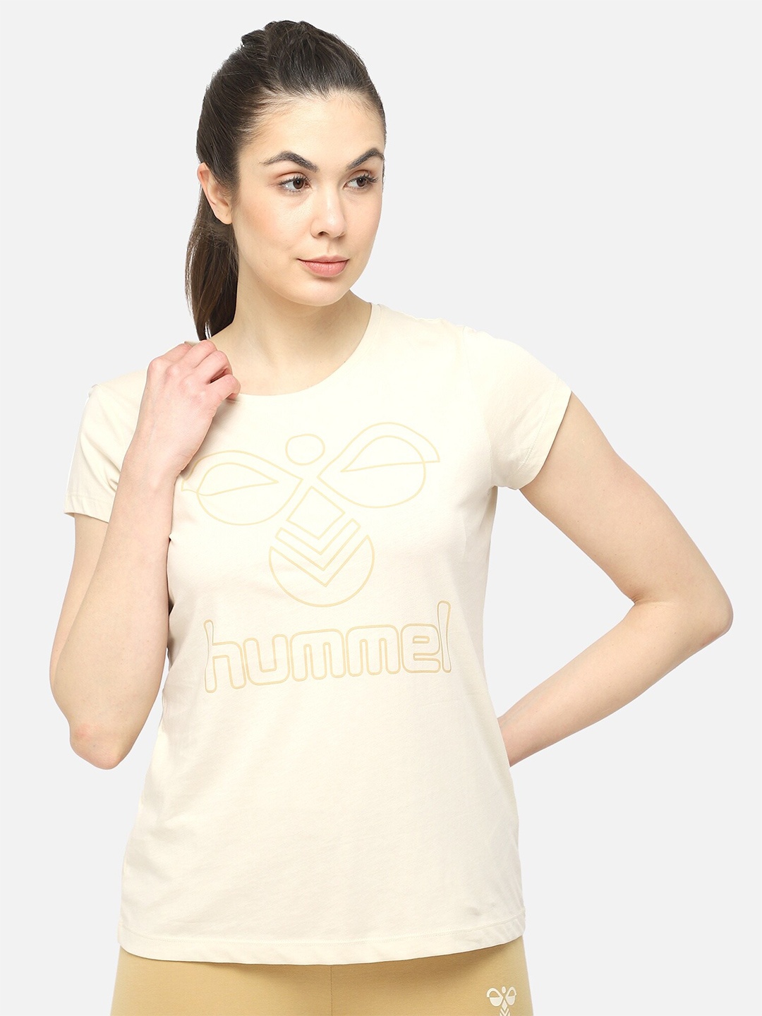 

hummel Women Off White Typography Printed Pure Cotton T-shirt