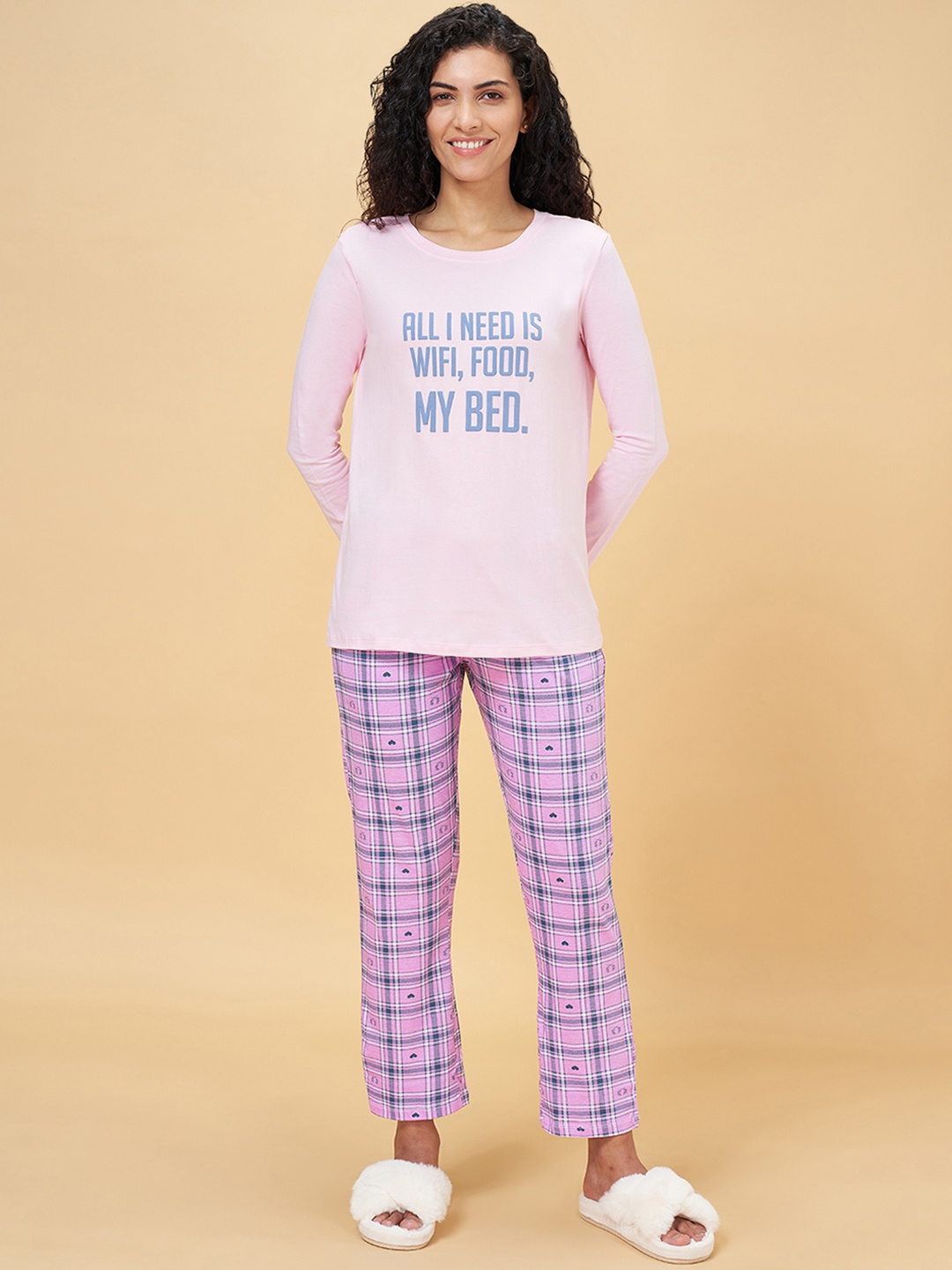 

Dreamz by Pantaloons Women Pink Printed Pure Cotton Night Suit