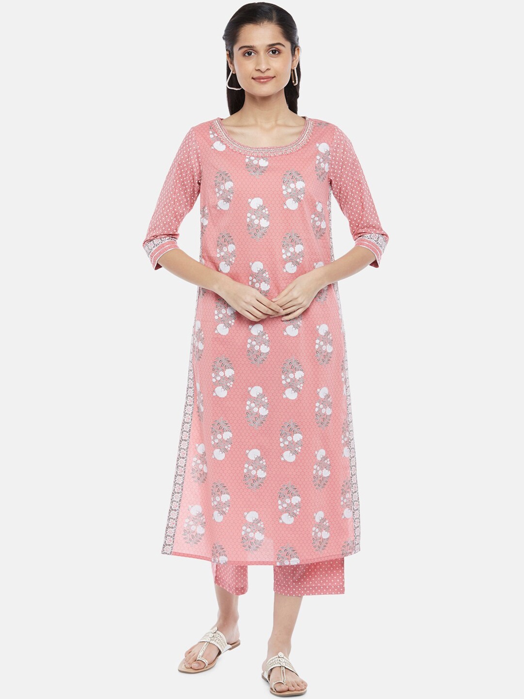 

RANGMANCH BY PANTALOONS Women Pink Floral Printed Kurti with Trousers