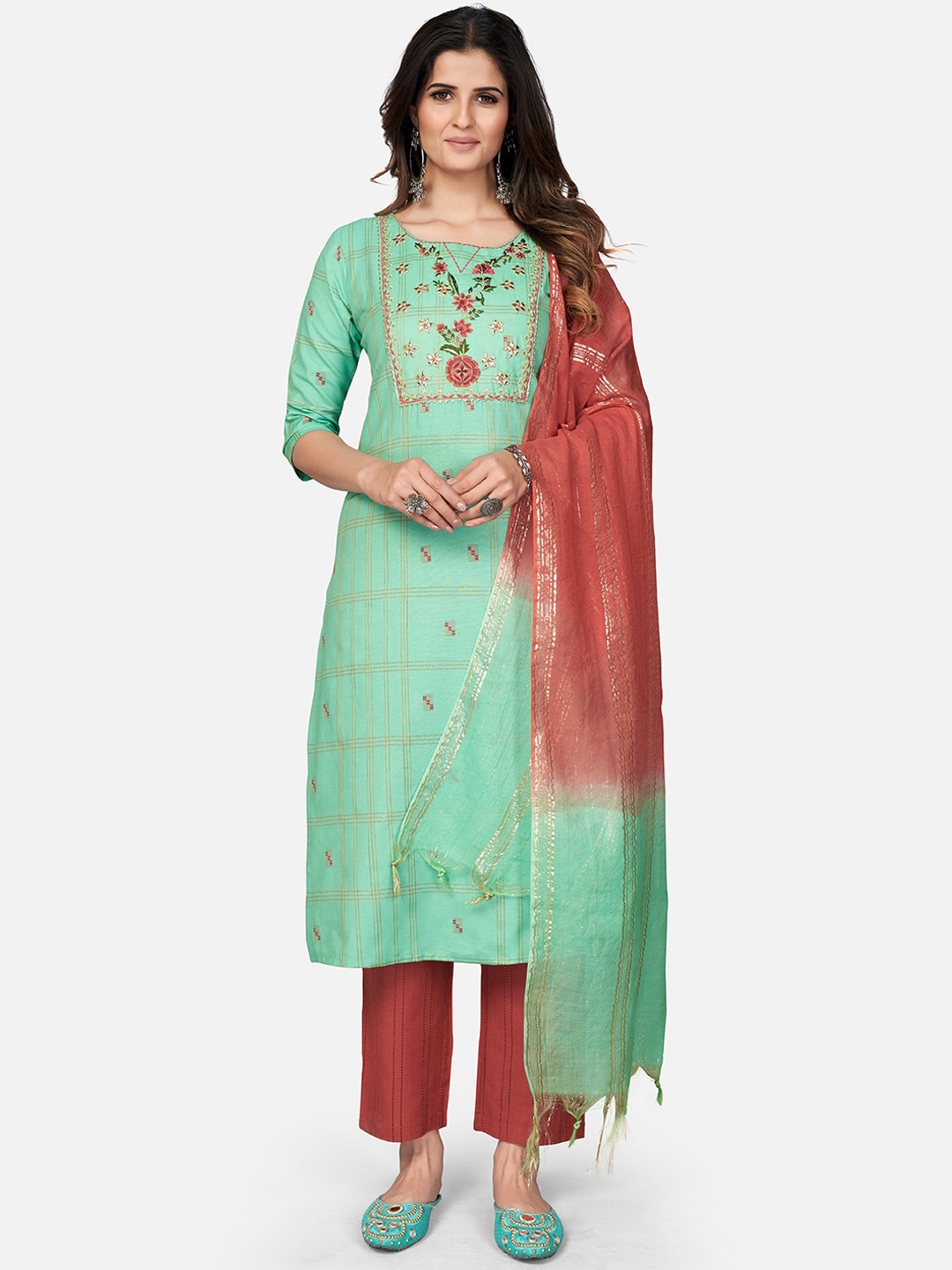 

Vbuyz Women Turquoise Blue Floral Embroidered Thread Work Cotton Blend Kurta with Trousers & With Dupatta