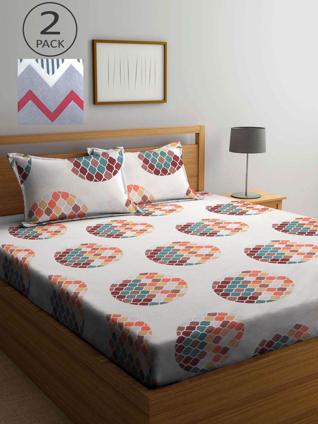 

KLOTTHE Grey Geometric 210 TC 2 King Bedsheet with 4 Pillow Covers