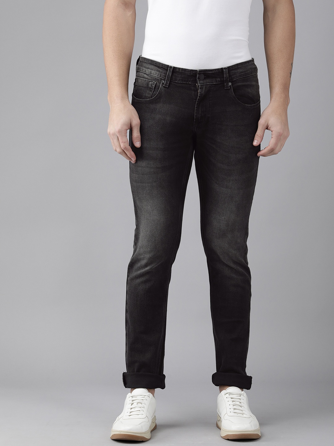 

SPYKAR Men Black Tapered Fit Low-Rise Light Fade Stretchable Jeans