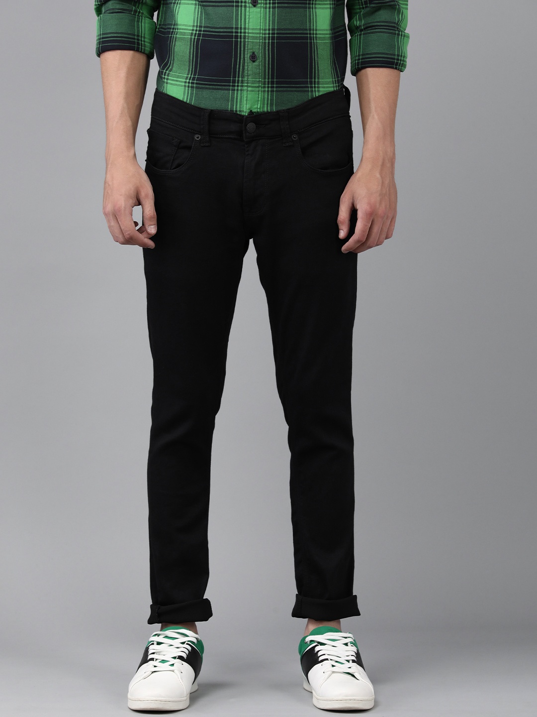

SPYKAR Men Black Super Skinny Fit Low-Rise Light Fade Stretchable Casual Jeans