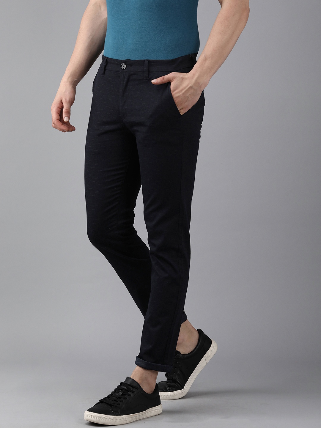

SPYKAR Men Navy Blue Slim Fit Chino Trousers