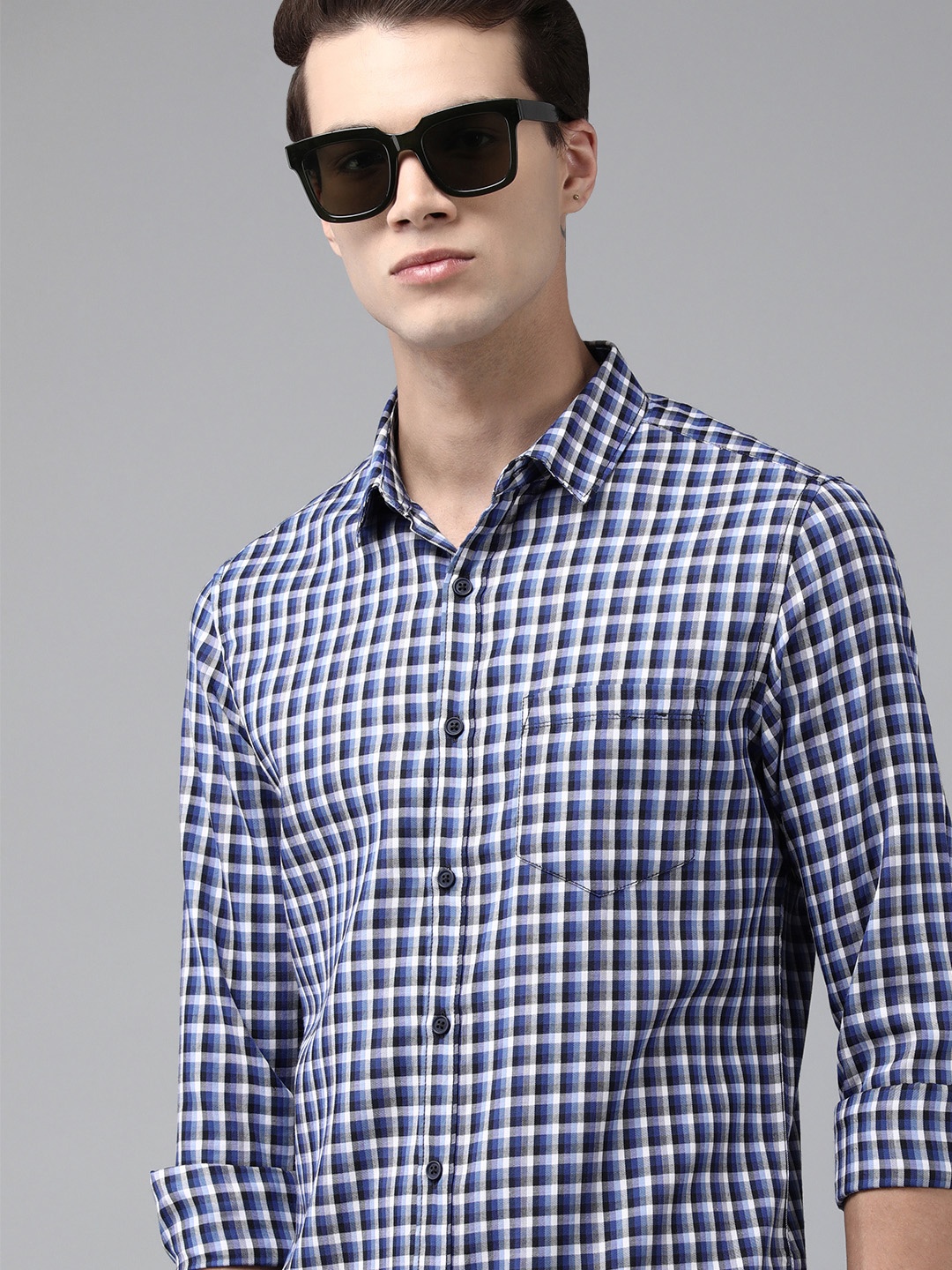 

SPYKAR Men Blue & White Slim Fit Checked Casual Shirt