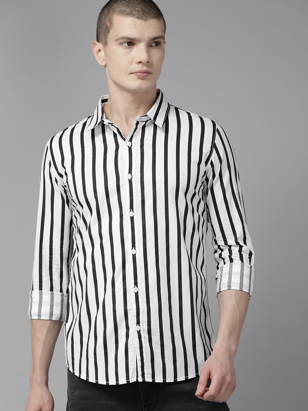

SPYKAR Pure Cotton Slim Fit Striped Casual Shirt, White