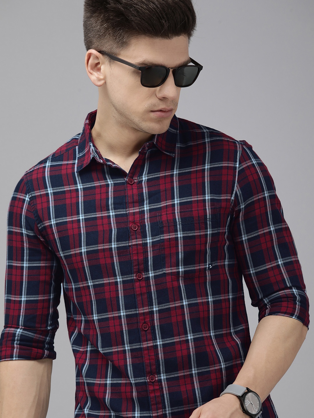 

SPYKAR Men Red Tartan Checked Pure Cotton Slim Fit Casual Shirt