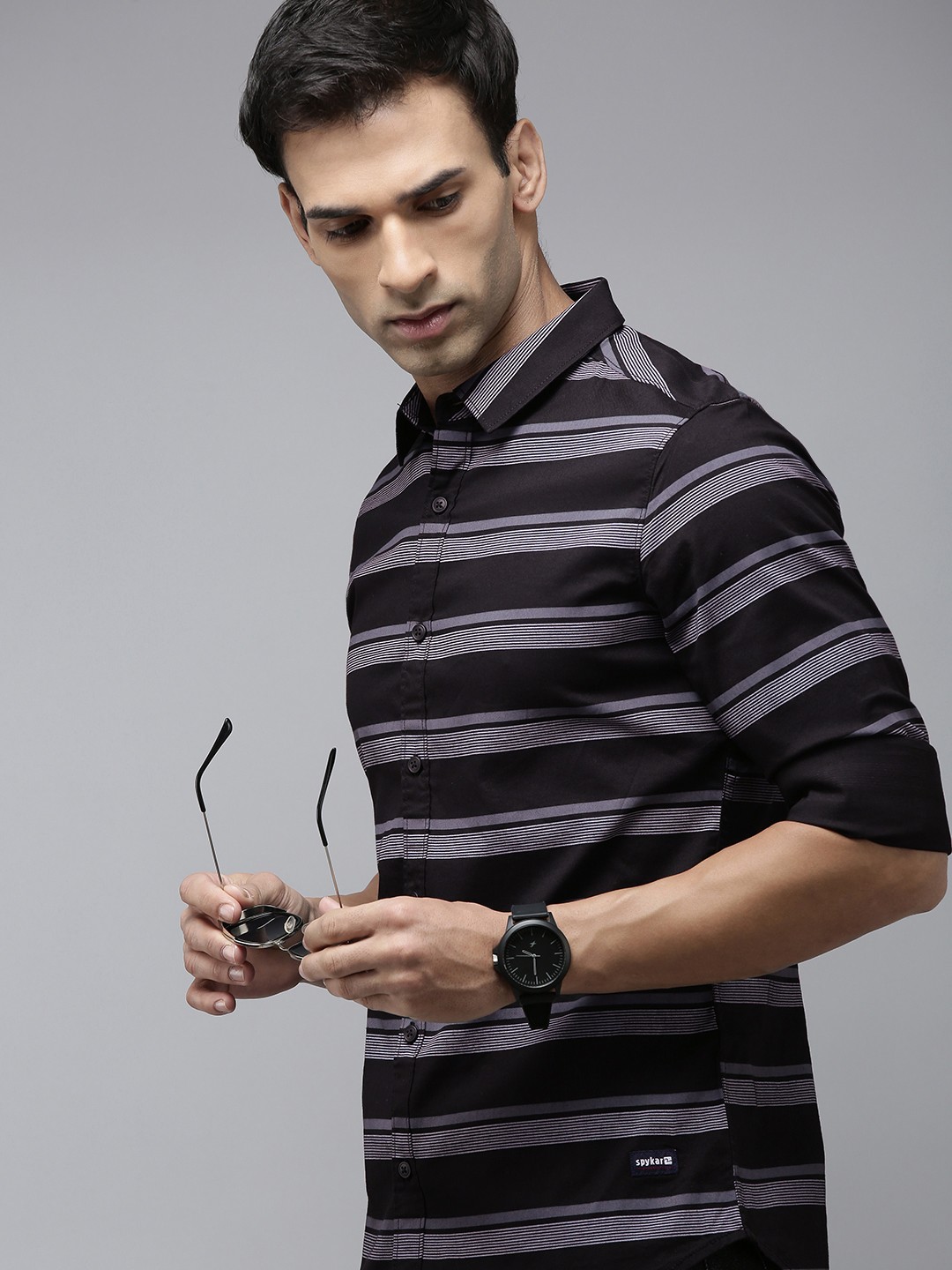 

SPYKAR Slim Fit Striped Casual Shirt, Black