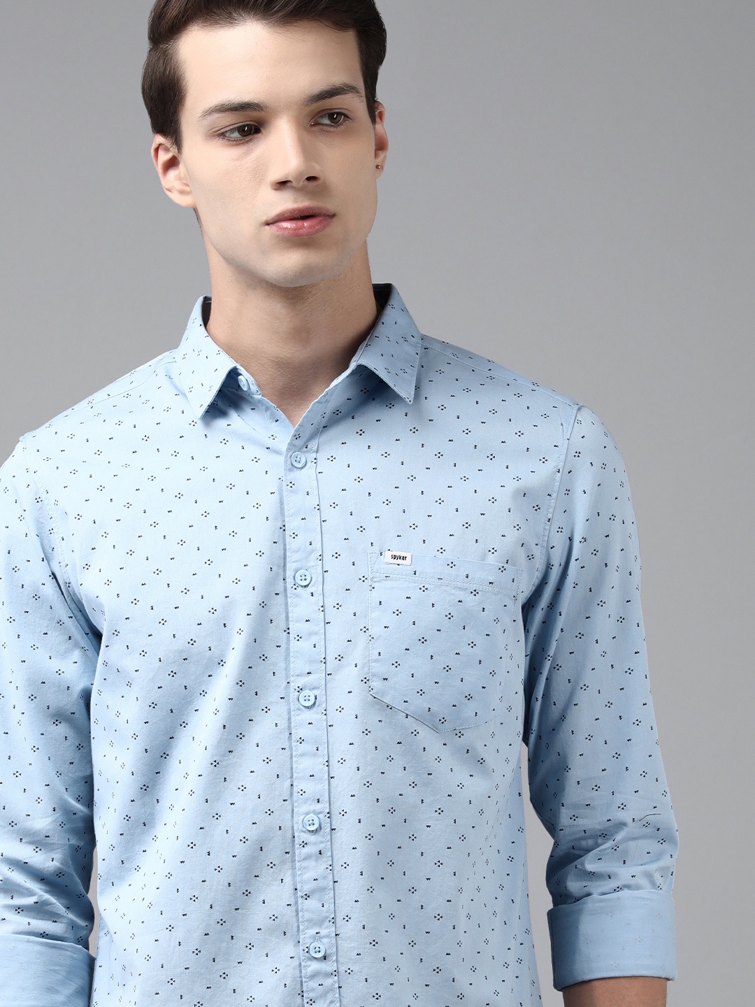 

SPYKAR Men Blue & Black Printed Slim Fit Casual Shirt