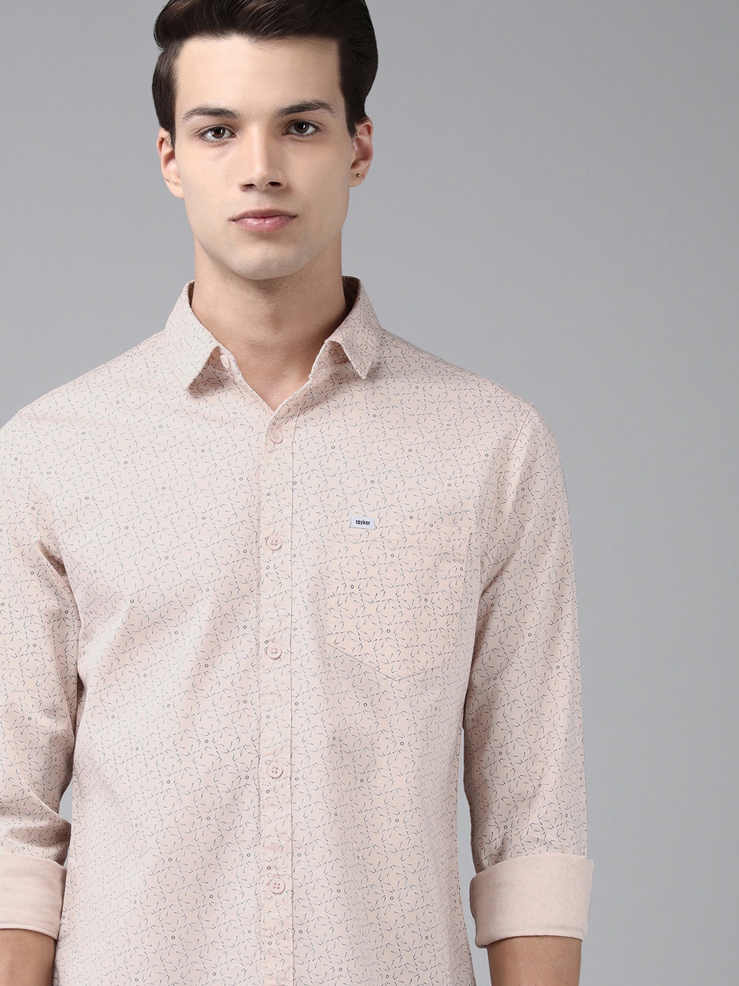 

SPYKAR Men Peach-Coloured & Black Printed Slim Fit Casual Shirt