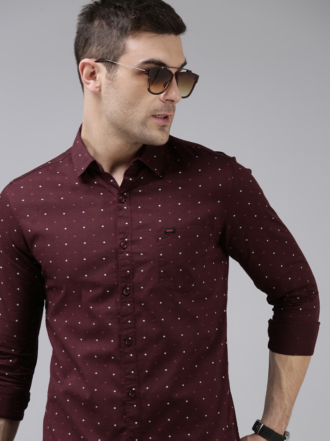 

SPYKAR Men Maroon & White Slim Fit Printed Casual Pure Cotton Shirt