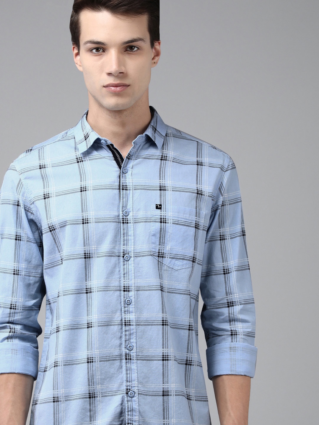 

SPYKAR Men Blue Slim Fit Checked Casual Shirt