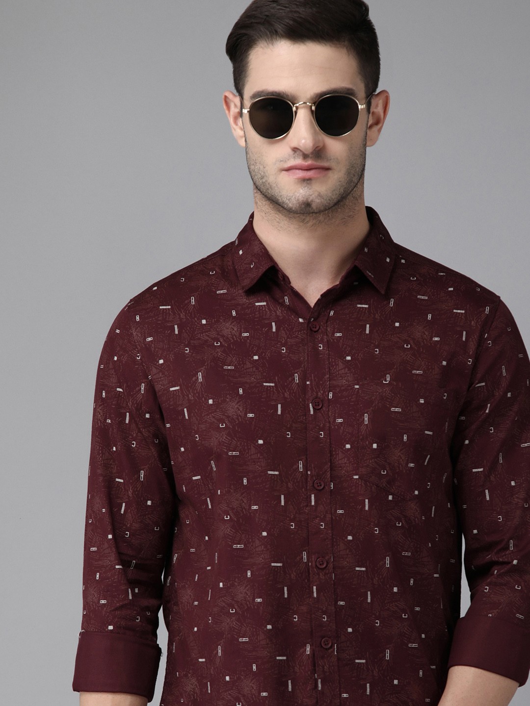

SPYKAR Men Maroon & White Slim Fit Printed Casual Pure Cotton Shirt