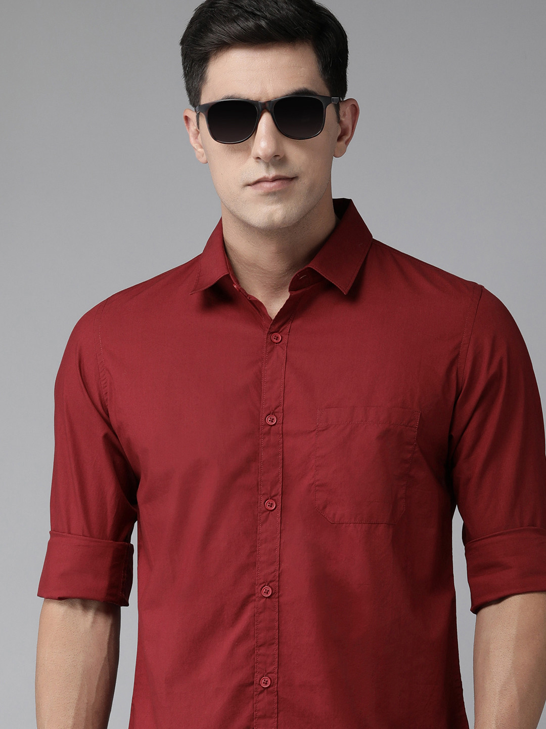 

SPYKAR Men Slim Fit Pure Cotton Casual Shirt, Maroon