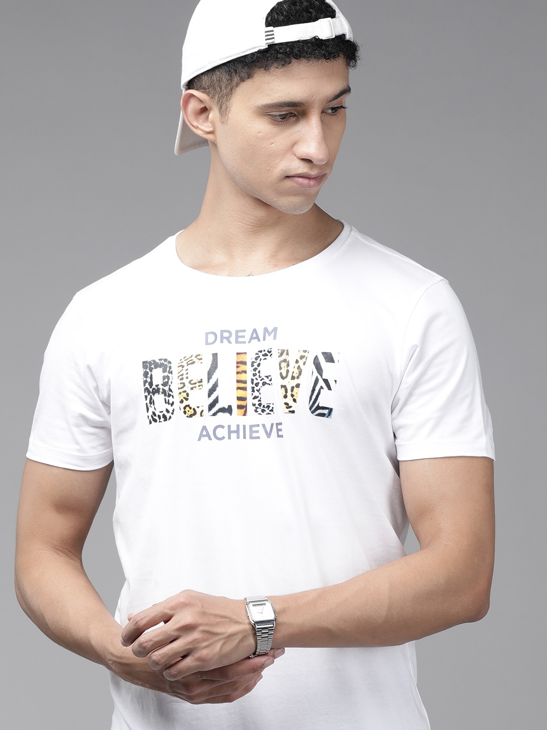 SPYKAR Men White Typography Printed Pure Cotton Slim Fit T-shirt