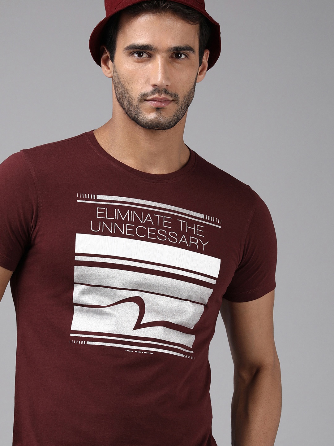 

SPYKAR Men Maroon & White Printed Slim Fit T-shirt