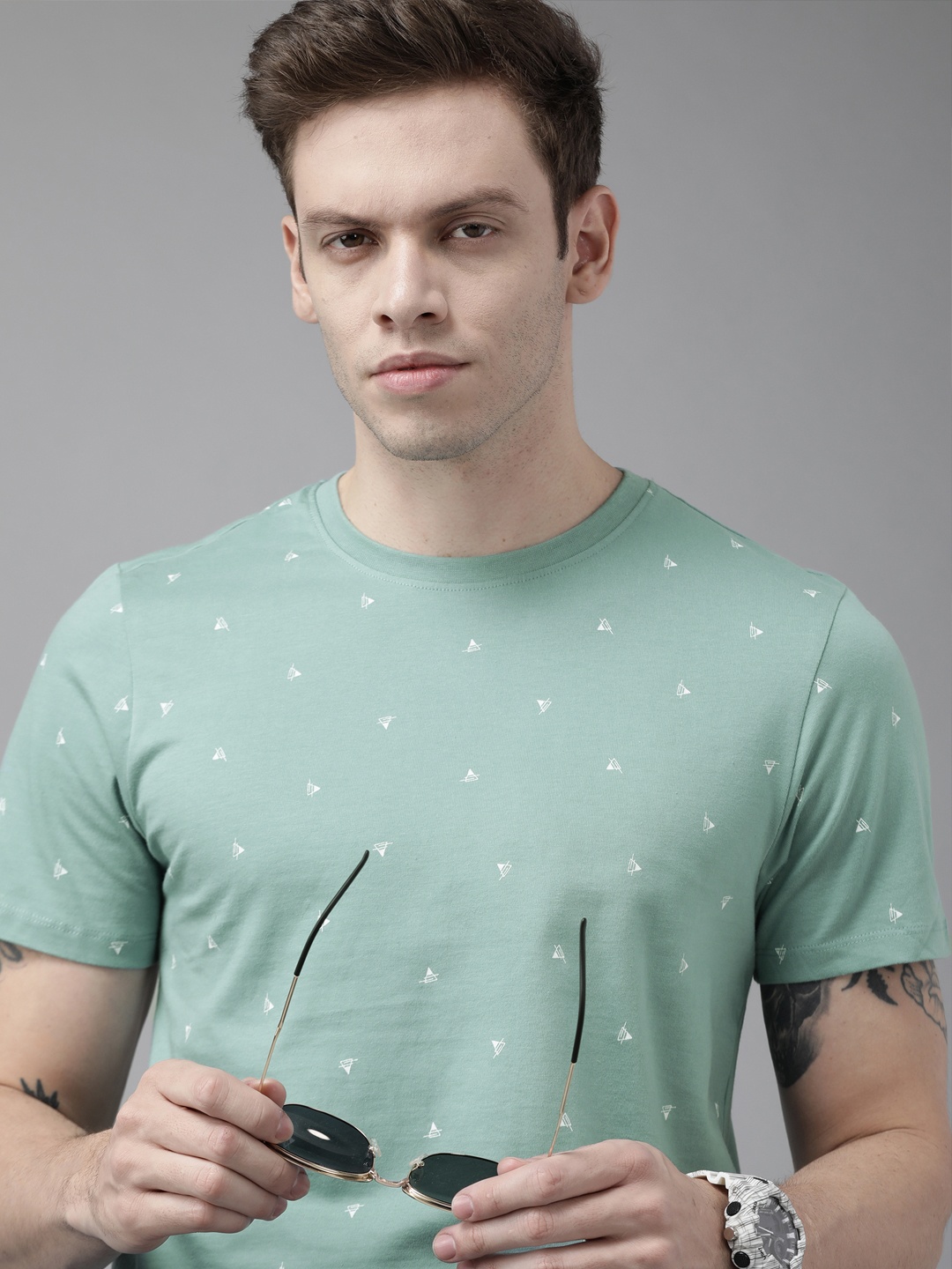 

Roadster Men Sea Green & White Printed Pure Cotton T-shirt