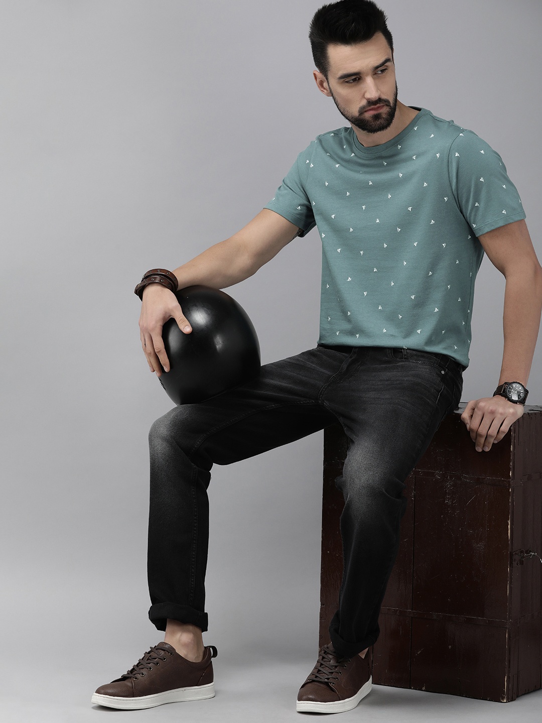 

Roadster Men Sea Green & White Printed Round Neck T-shirt