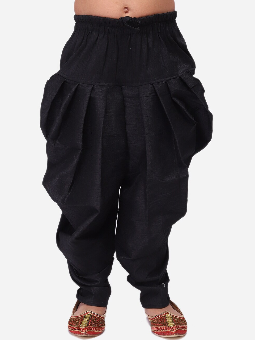 

NAMASKAR Boys Black Solid Silk Patiala
