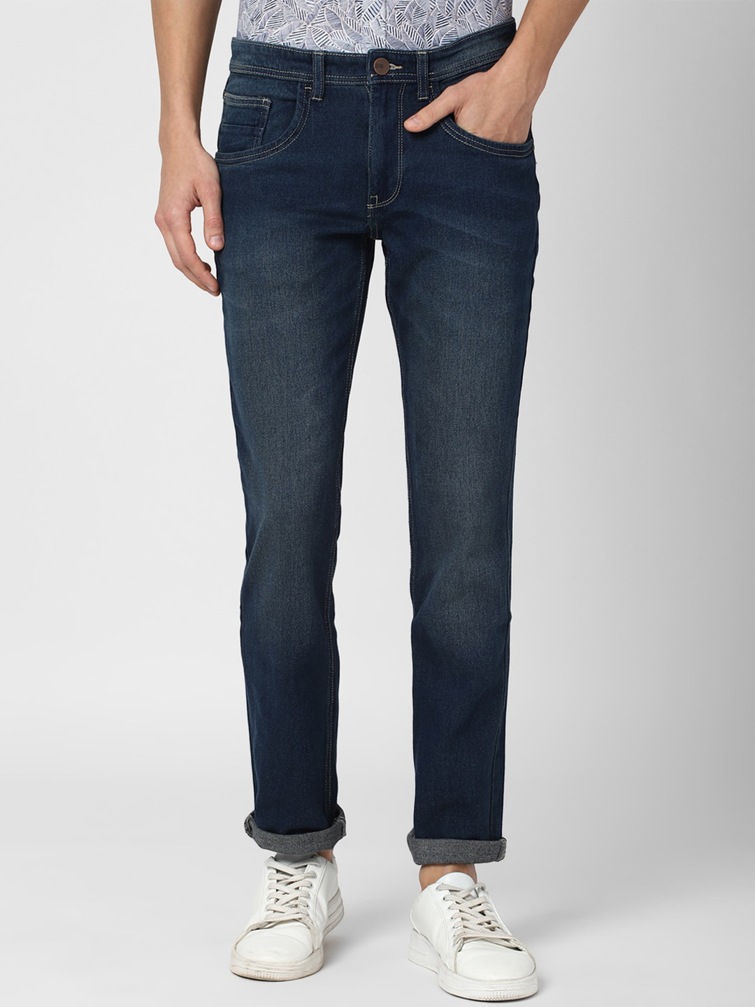 

Van Heusen Sport Men Navy Blue Slim Fit Light Fade Jeans
