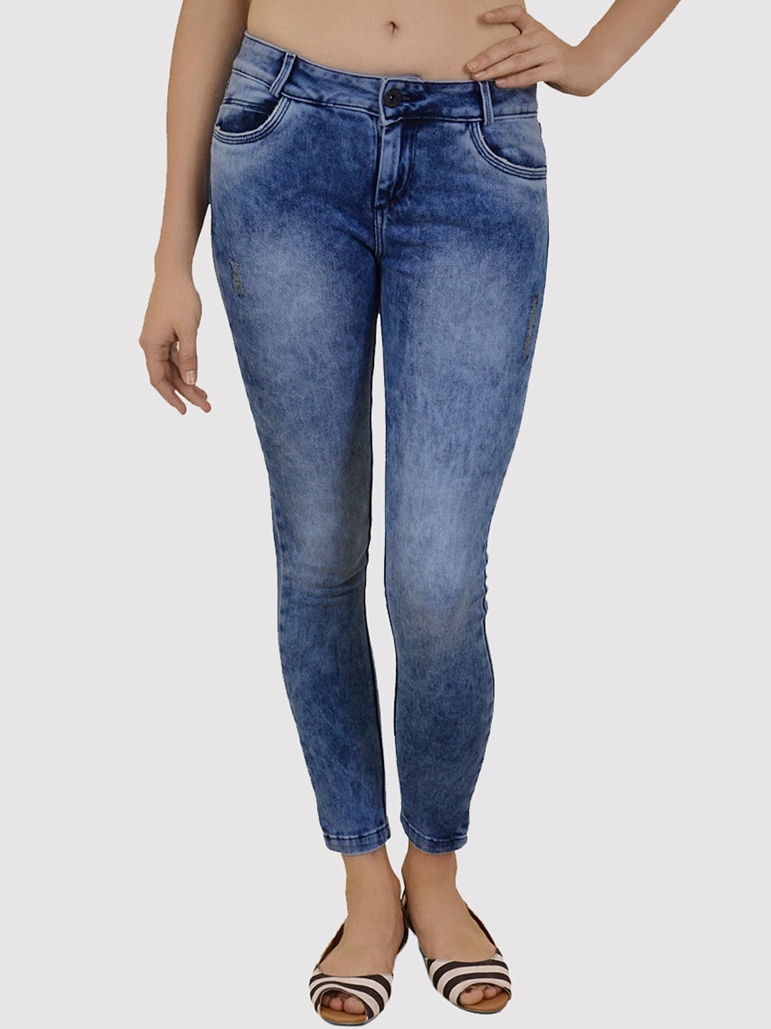 

Xpose Women Blue Comfort Slim Fit Mildly Distressed Heavy Fade Stretchable Jeans