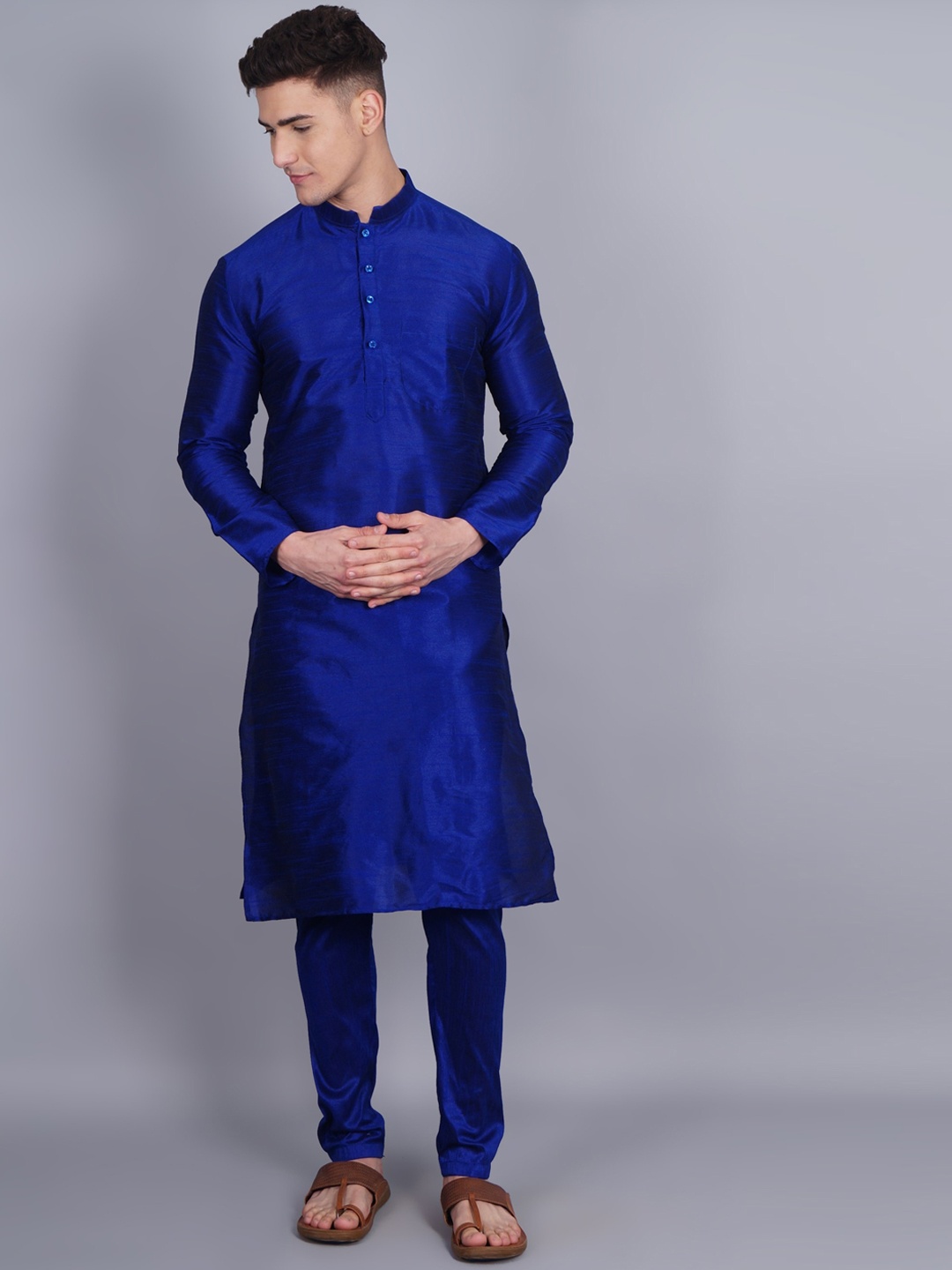 

GRACIT Men Blue Dupion Silk Kurta with Pyjamas