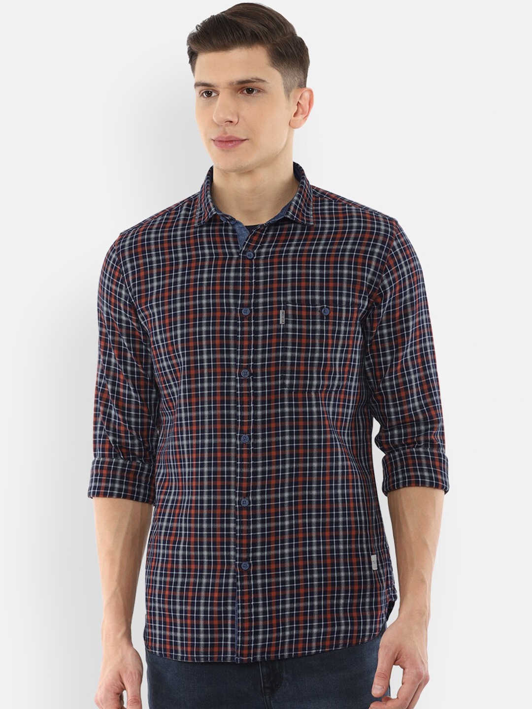 

Louis Philippe Jeans Men Navy Blue & White Slim Fit Checked Pure Cotton Casual Shirt