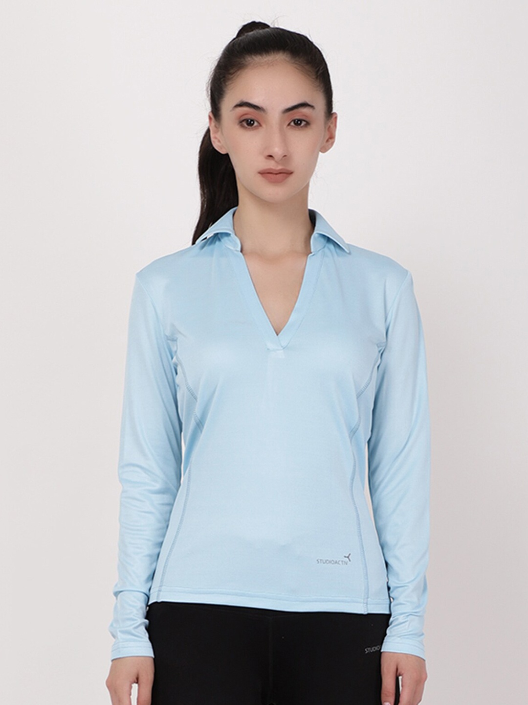 

STUDIOACTIV Women Blue V-Neck Applique T-shirt