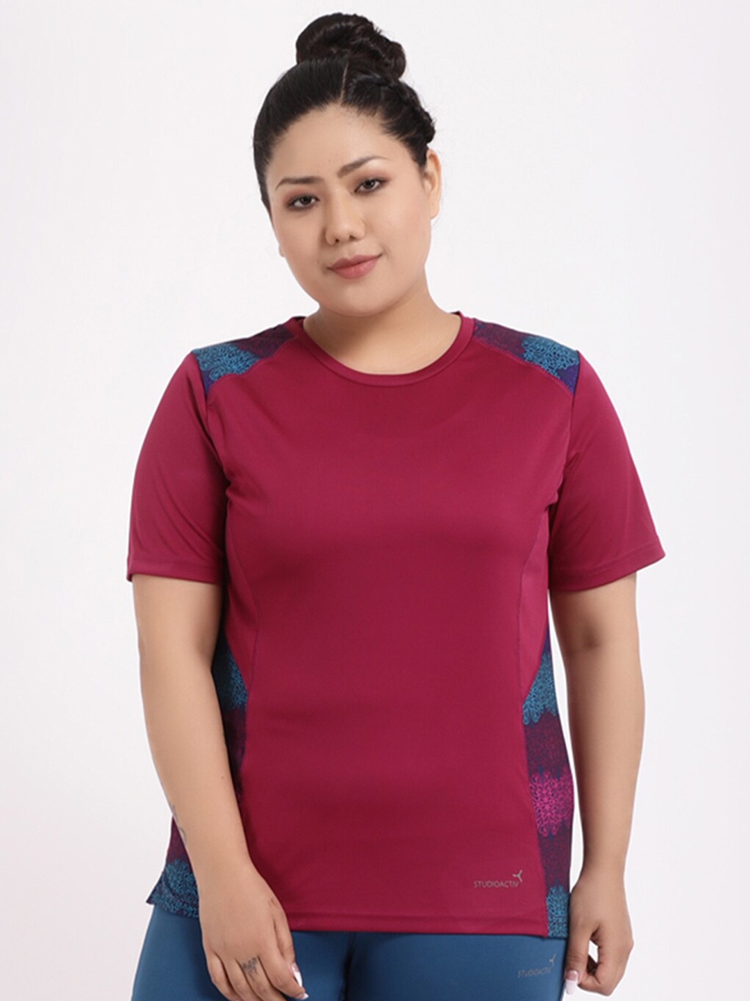 

STUDIOACTIV Women Maroon T-shirt