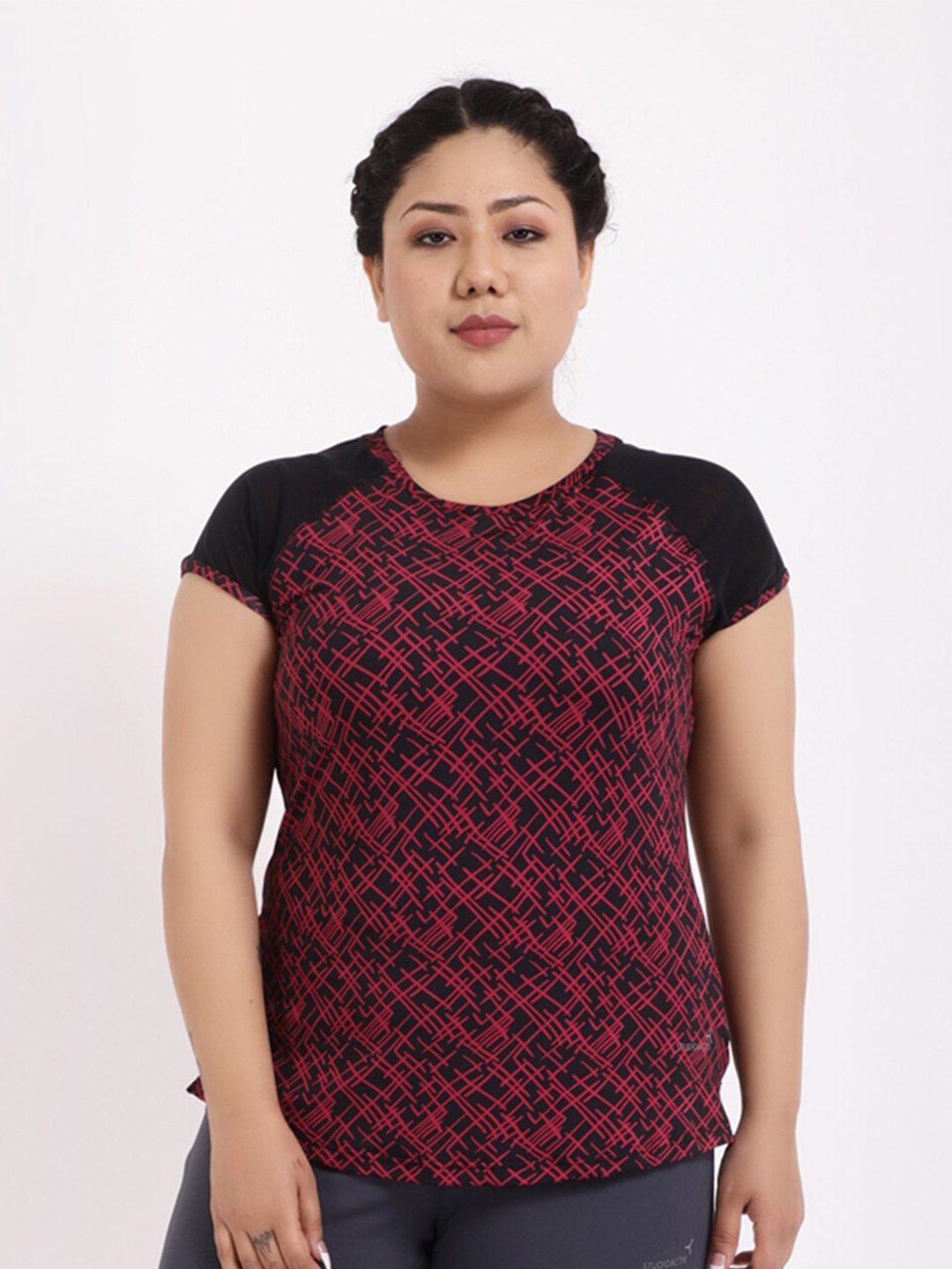 

STUDIOACTIV Women Plus Size Maroon Printed Moisture Wicking Regular Fit T-shirt