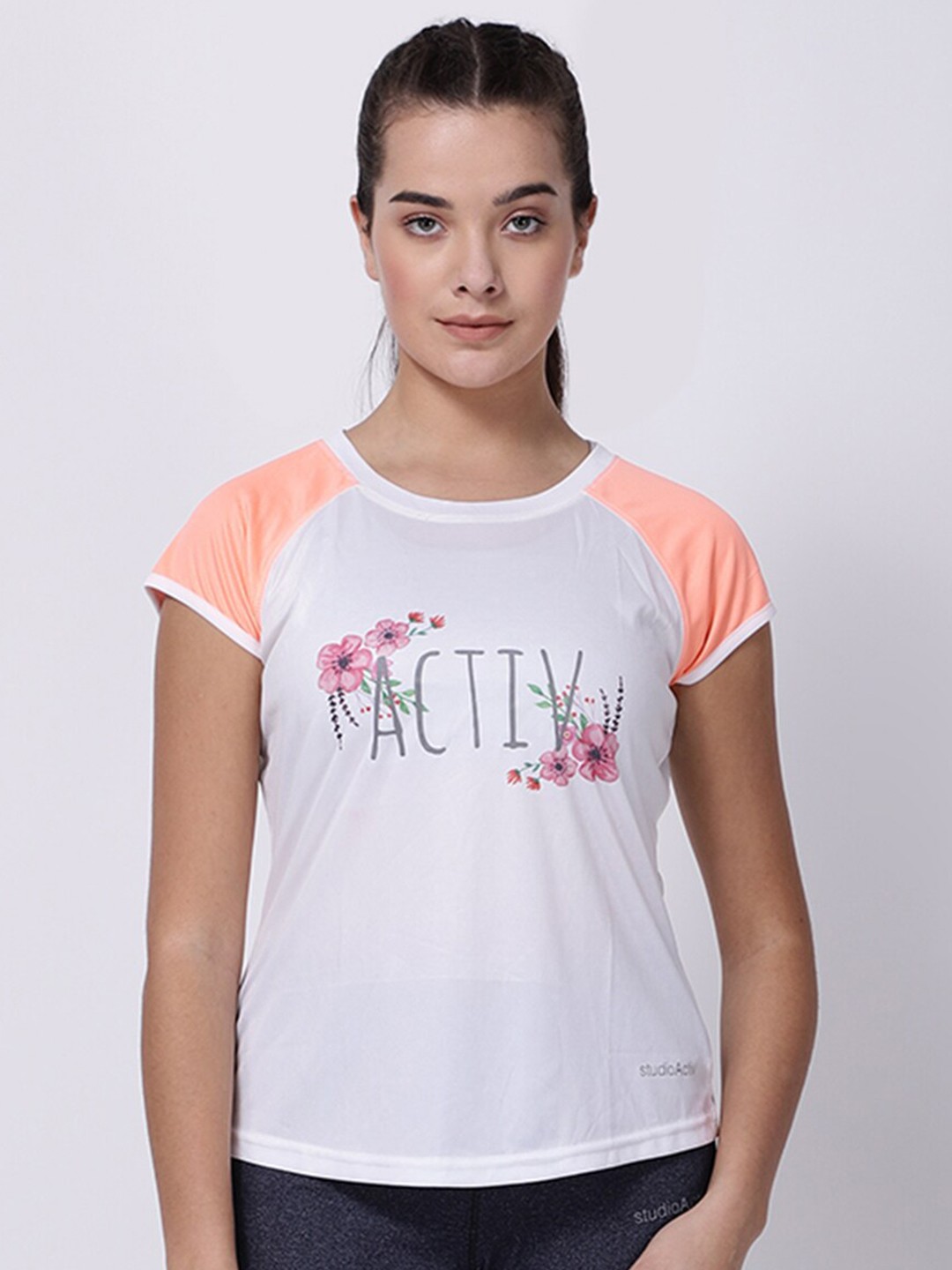 

STUDIOACTIV Women White Typography Printed T-shirt