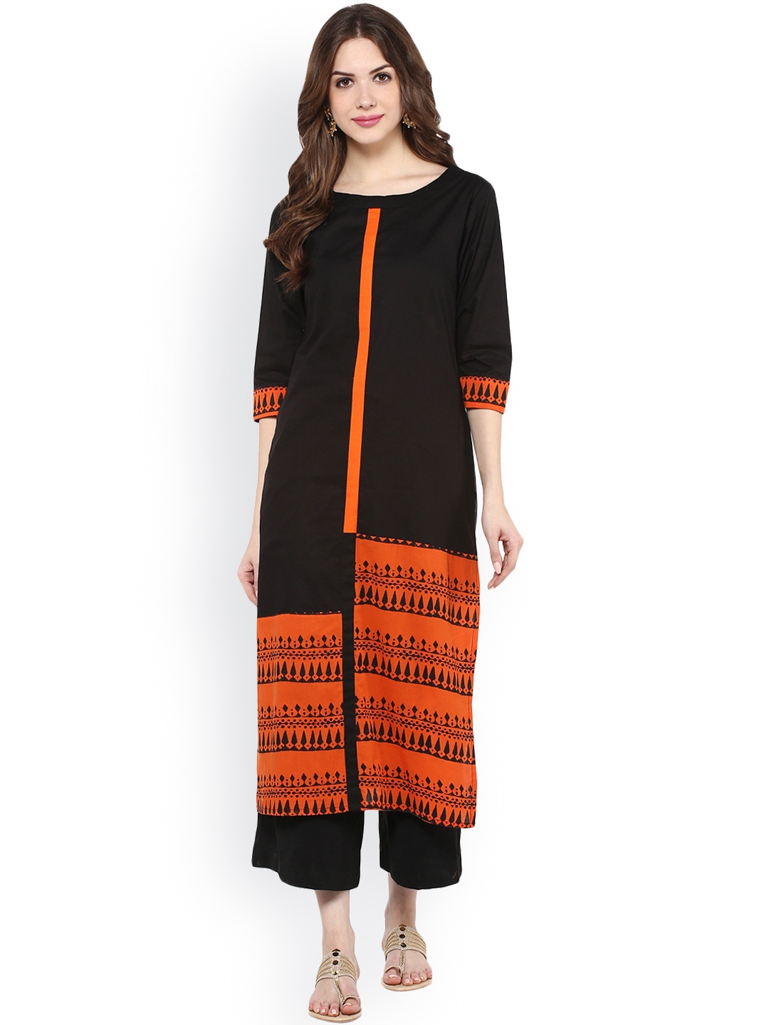 

Pannkh Women Black & Orange Solid Straight Kurta