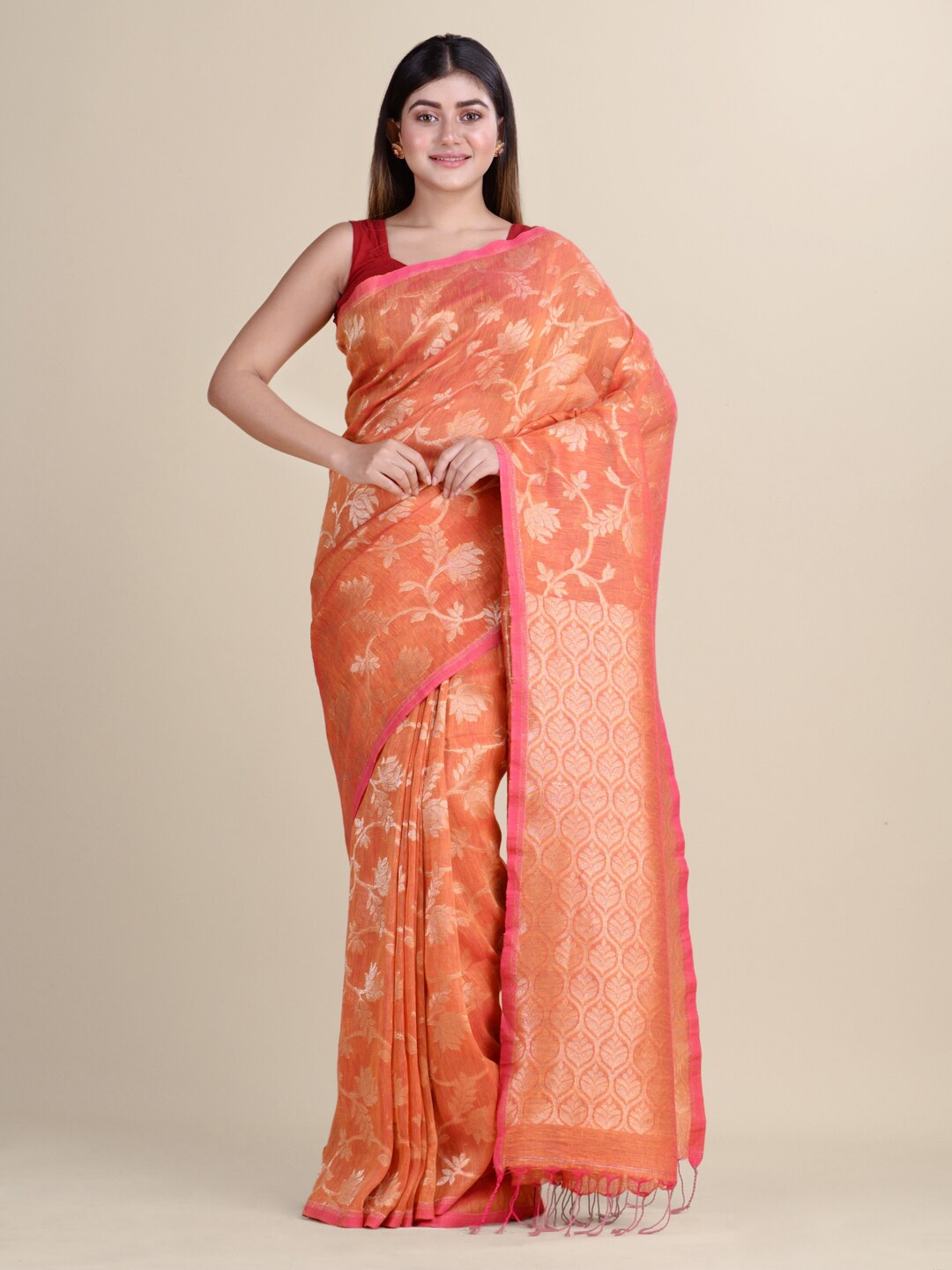 

Laa Calcutta Peach-Coloured & Gold-Toned Floral Silk Cotton Jamdani Saree