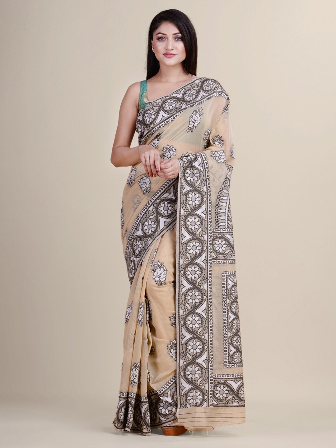 

Laa Calcutta Beige & Grey Woven Design Silk Cotton Jamdani Saree