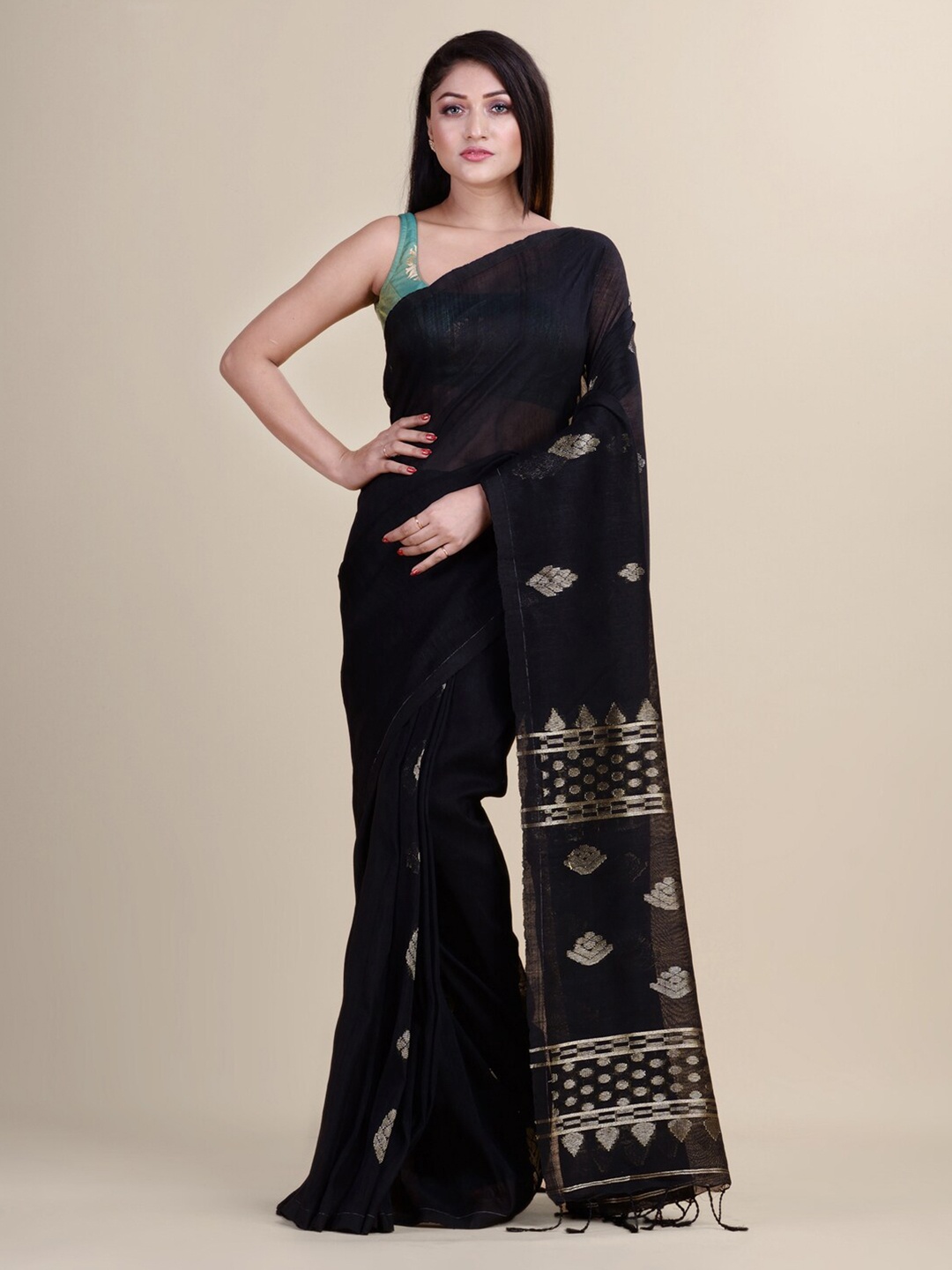 

Laa Calcutta Black & Gold-Toned Ethnic Motifs Silk Cotton Jamdani Saree