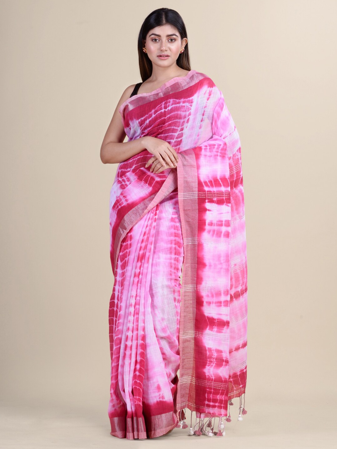 

Laa Calcutta Pink & White Tie and Dye Silk Cotton Jamdani Saree